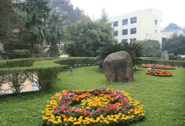 資中球溪中學(xué)校園風采