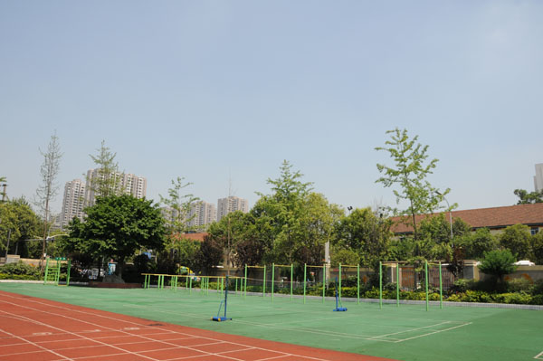 成都鐵路中學(xué)建校時(shí)間、地址是多少？