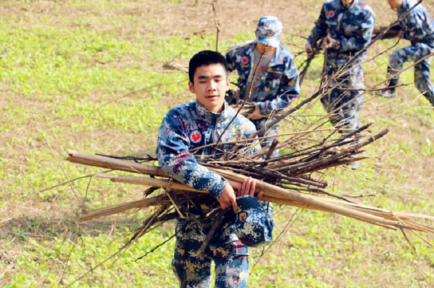 四川大學(xué)附屬中學(xué)2019年中考錄取分?jǐn)?shù)線是多少？