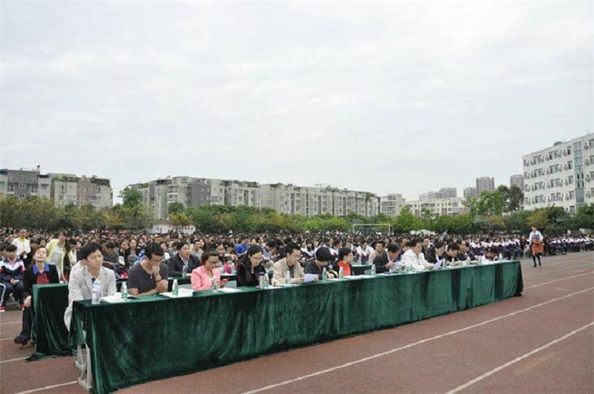 龍泉二中怎么樣、好不好？
