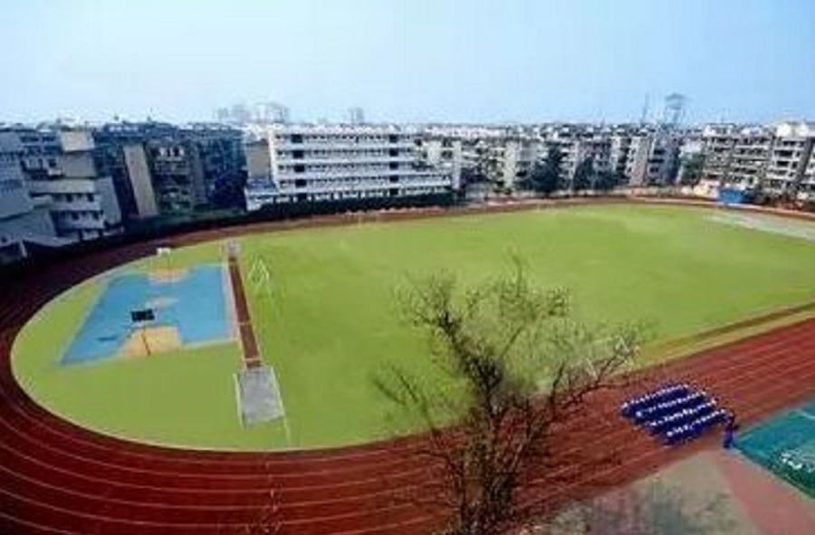 成都實(shí)外新都五龍山學(xué)校校園環(huán)境怎么樣？