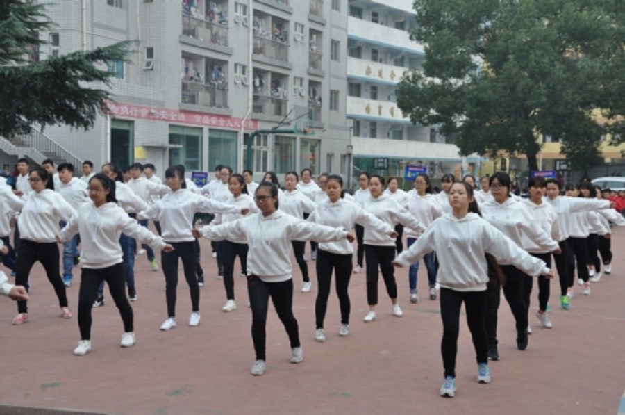 綿陽市第三中學是一所什么性質(zhì)的高中？公辦嗎？