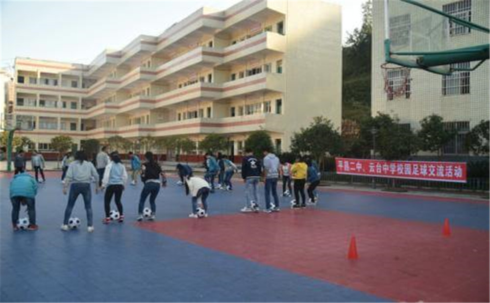 云臺中學學校環(huán)境怎么樣？