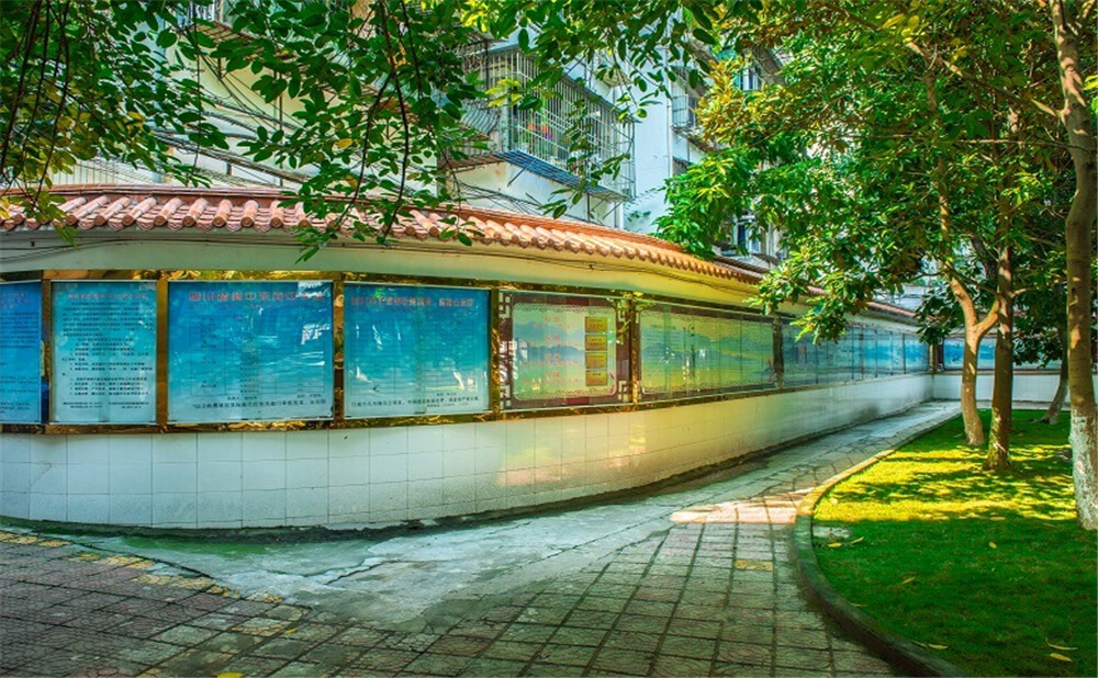閬中東風(fēng)中學(xué)2020年中考錄取分?jǐn)?shù)線多少分？