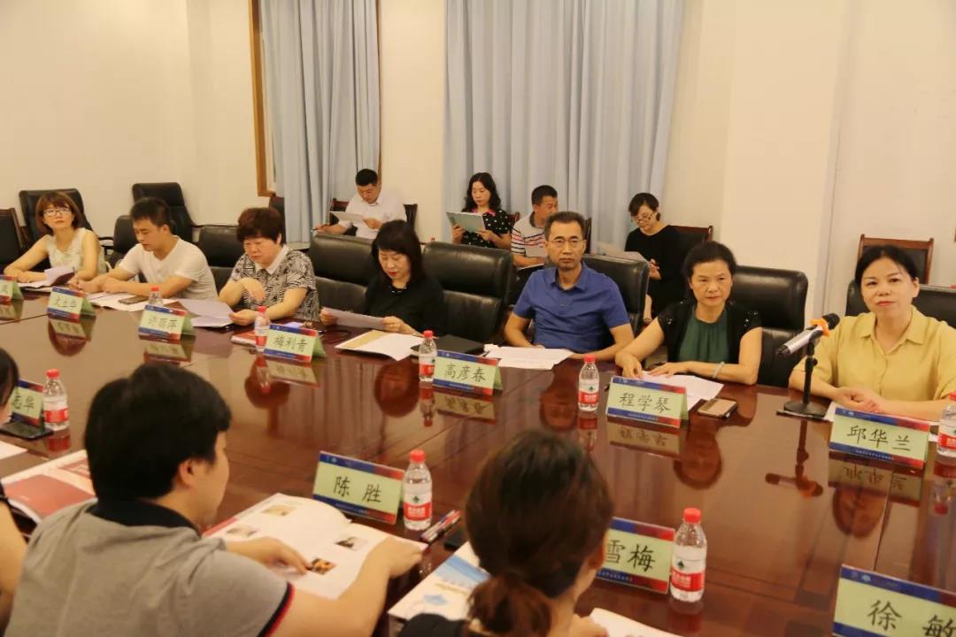 成都七中實(shí)驗(yàn)學(xué)校的錄取分?jǐn)?shù)線是多少？"七中實(shí)驗(yàn).jpg"