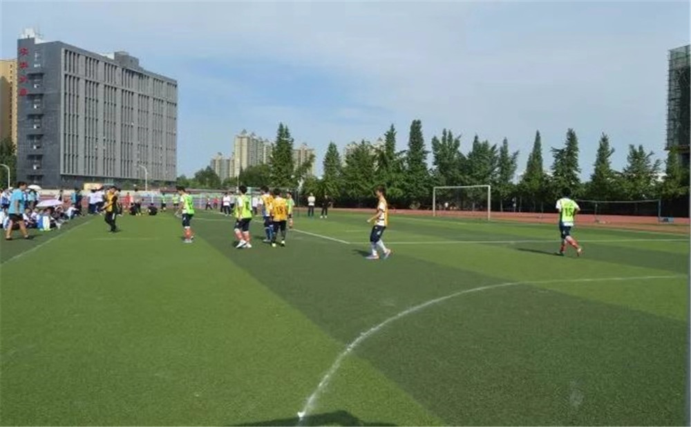大彎中學(xué)去年錄取分?jǐn)?shù)線是多少？