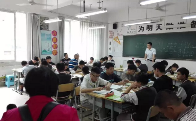 北大附中成都新津?yàn)槊鲗W(xué)校的住宿環(huán)境怎么樣？