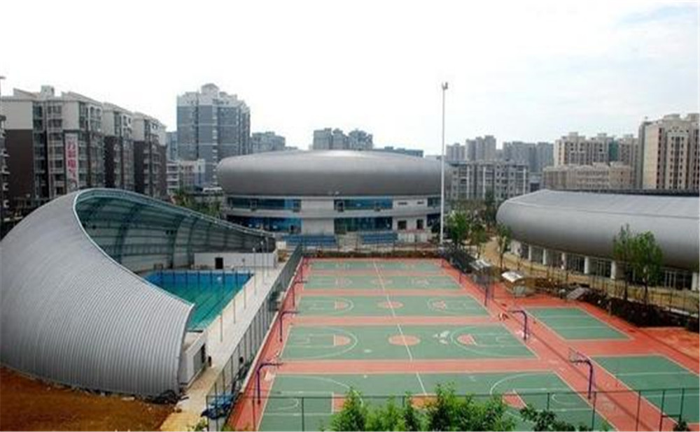 簡陽中學(xué)的高中住宿怎么樣？