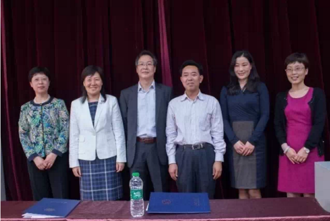 西南交通大學(xué)附屬中學(xué)的本科升學(xué)率是多少？