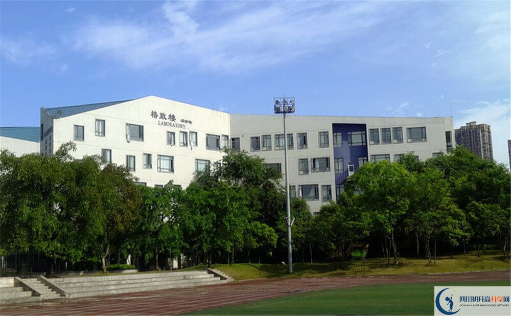 成都實(shí)驗(yàn)外國語學(xué)校（西區(qū)）的升學(xué)率是多少？