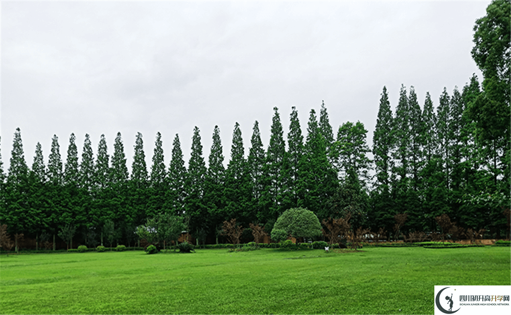 玉壘學校（都江堰）的高中住宿好不好？