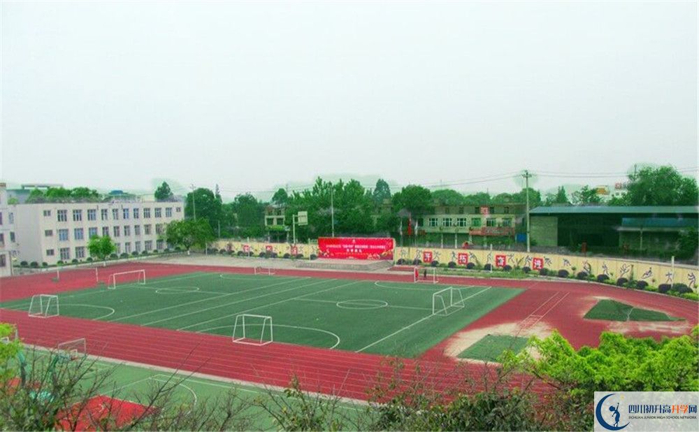 青白江中學(xué)的地址在哪里？