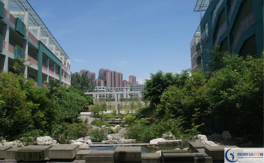 四川師范大學(xué)附屬中學(xué)2020年高中部入學(xué)條件是什么？