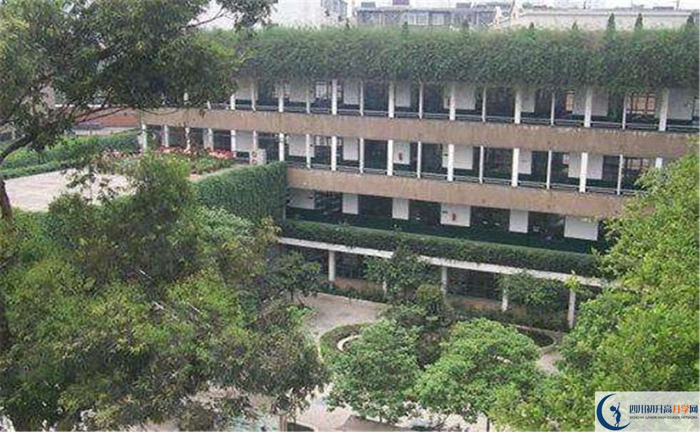 成都列五中學(xué)初升高難不難？