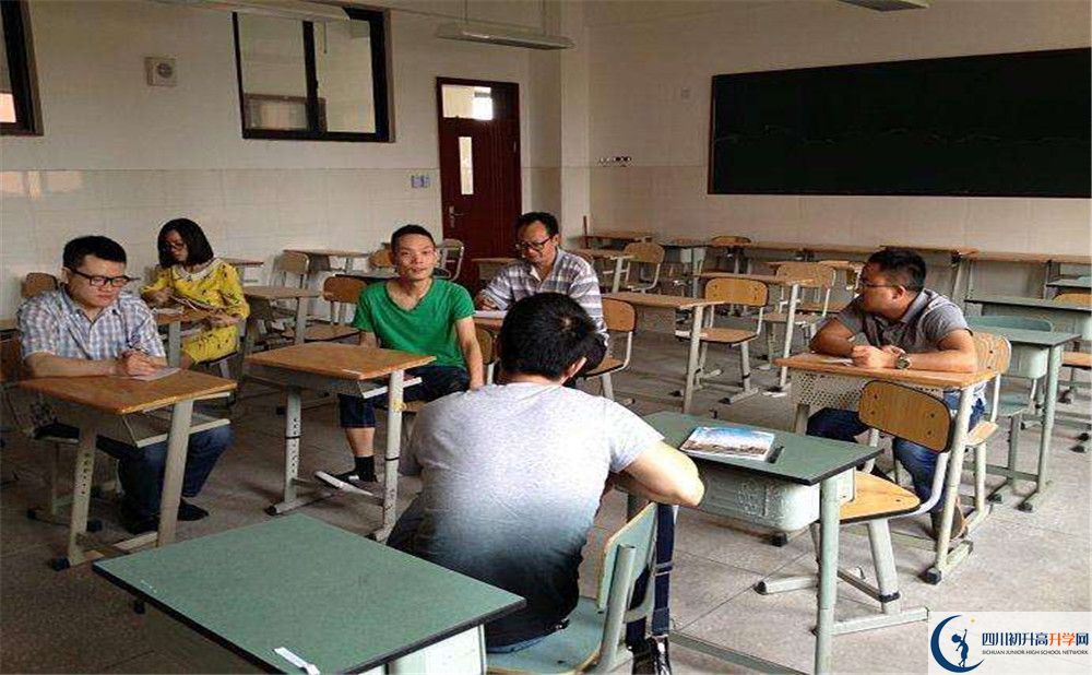 成都實驗中學(xué)2020年外地生學(xué)費是多少？