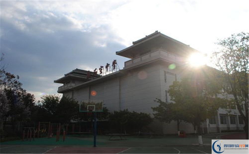 成都石室中學(xué)北湖校區(qū)2020年保送清華北大的人數(shù)有多少？