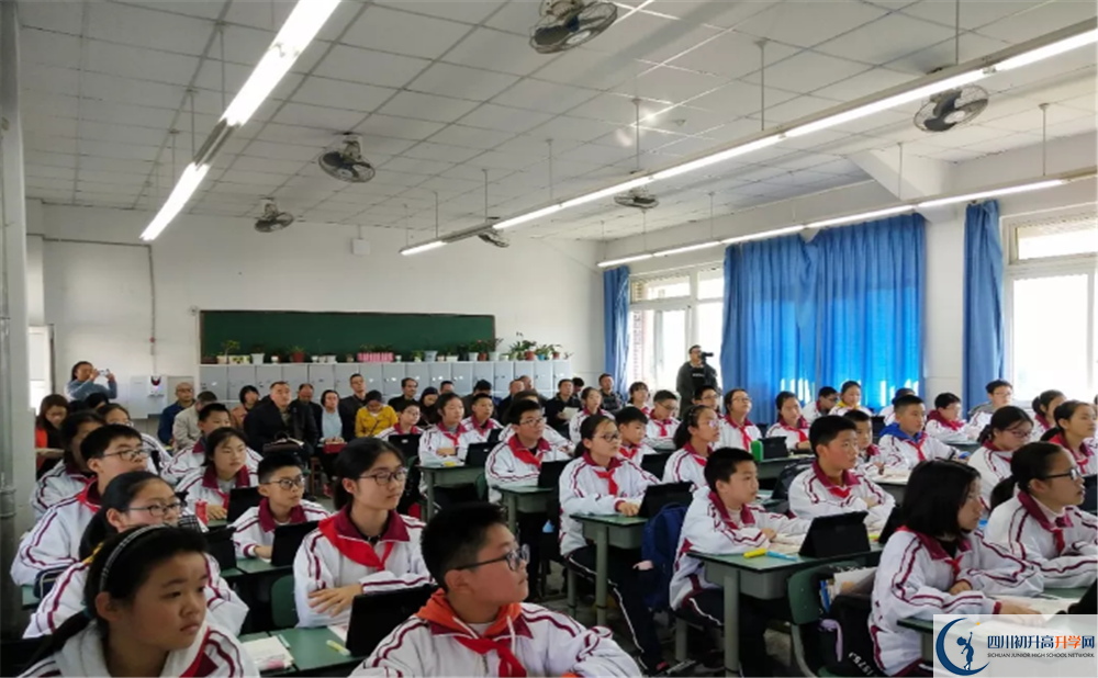 安仁中學(xué)位置在哪里？