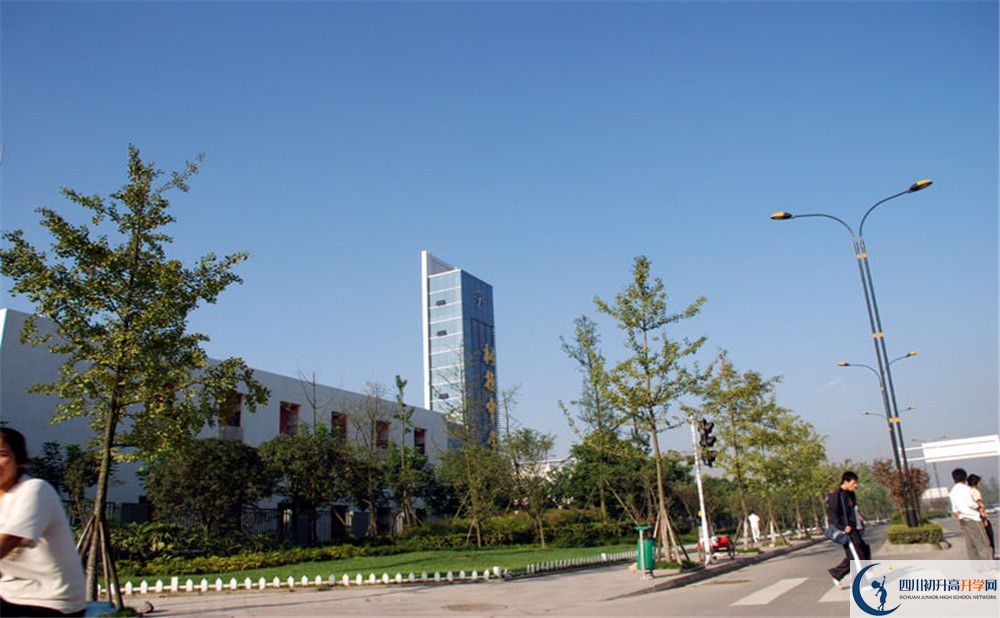 成都樹(shù)德中學(xué)光華校區(qū)高中平行班怎么樣？