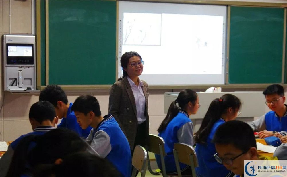 2020成都實驗中學初升高分班考試題難不難？