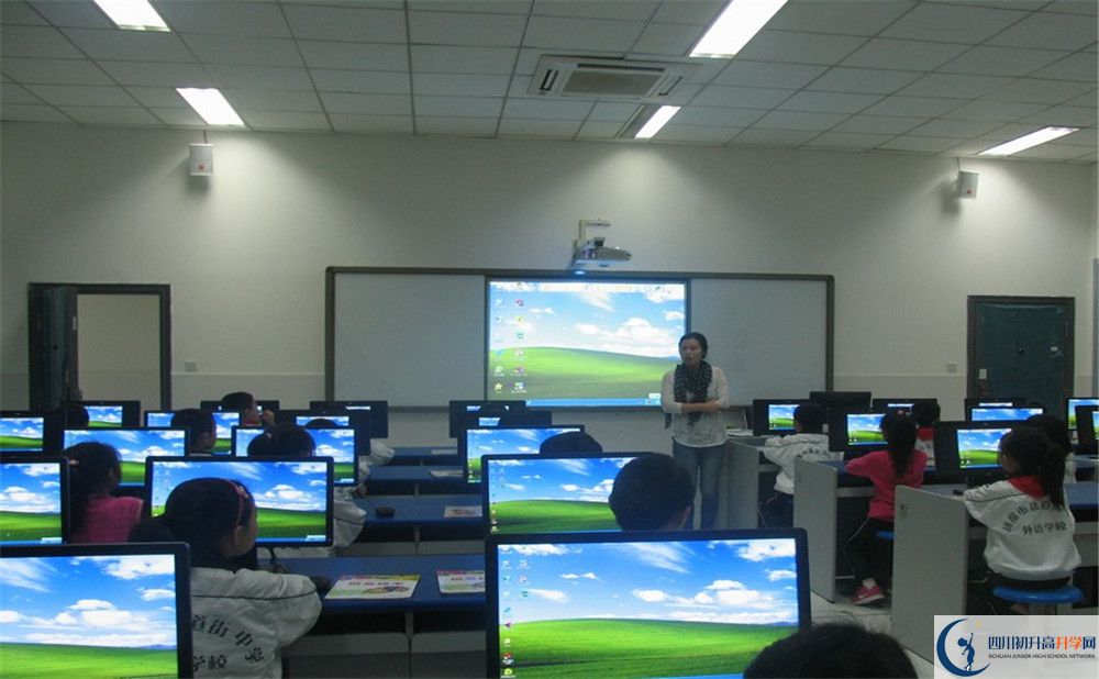 鹽道街外國語學校2020年高三文綜測試題在哪看？