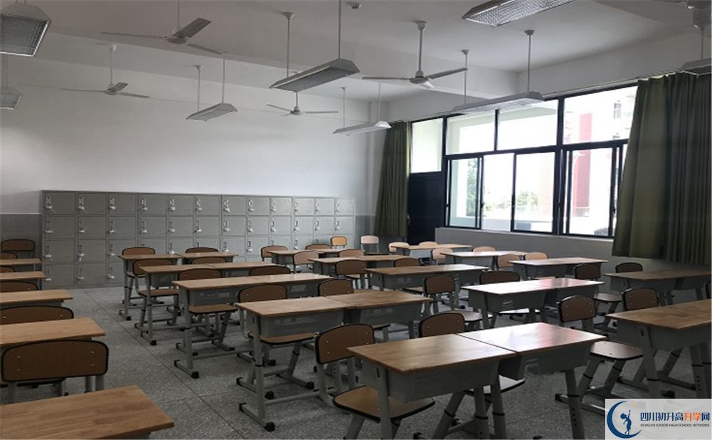 成都西川中學(xué)?高三診斷考試時(shí)間怎么安排的？