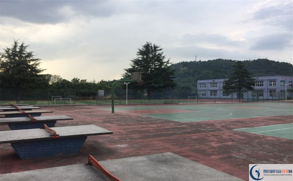 蘆溪中學(xué)今年的錄取條件是否有變化？